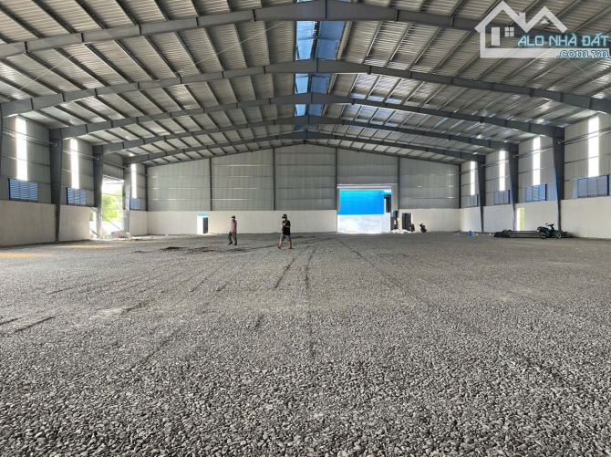 Cho Thuê 20.000m2 Xưởng Mới 100% Ngoài KCN Tân Uyên Bình Dương