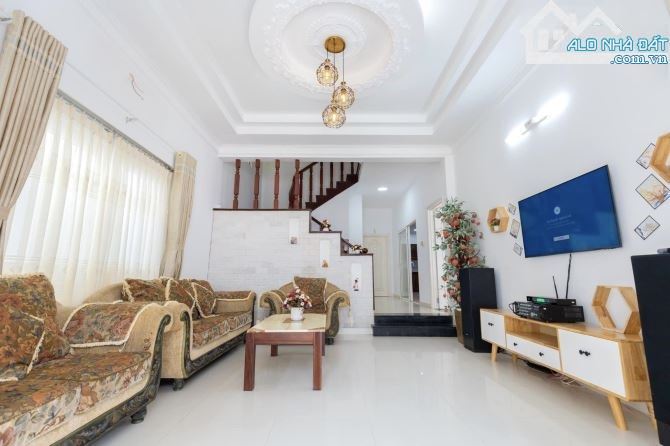 BÁN BIỆT THỰ 200m(10x20) tại Phan Chu Trinh P.2 TP.VT Giá cực tốt 17 TỶ CÒN TL - 1