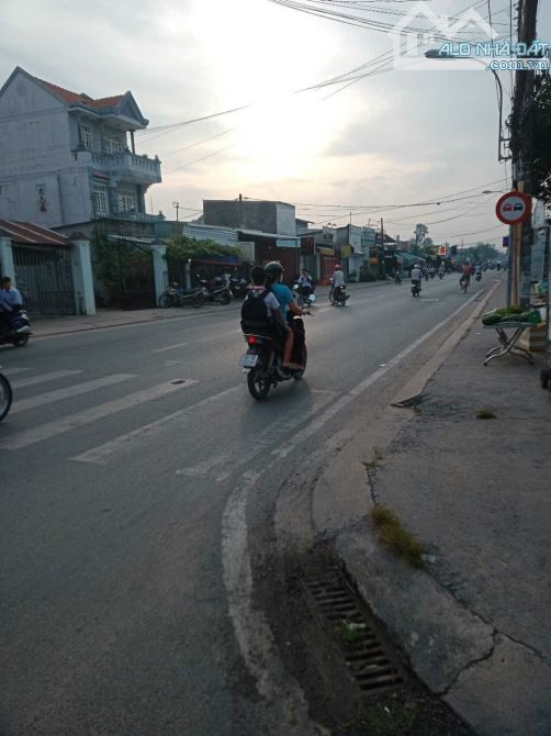 MT đường Lý Thị Xâm DT 1238m2 gần chợ chiều Tân Thạnh Đông giá 12,5 tỷ - 2