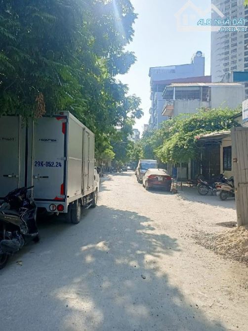BÁN ĐẤT TẶNG NHÀ CẤP 4 PHỐ VĂN PHÚ HÀ ĐÔNG_PHÂN LÔ VỈA HÈ ĐƯỜNG RỘNG KINH DOANH ĐỈNH - 2