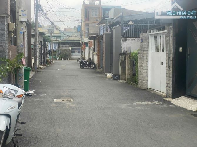 Nhà mặt tiền đường 22 linh đông, TP Thủ Đức  - 16,5 tỷ / 200 m2 - 2