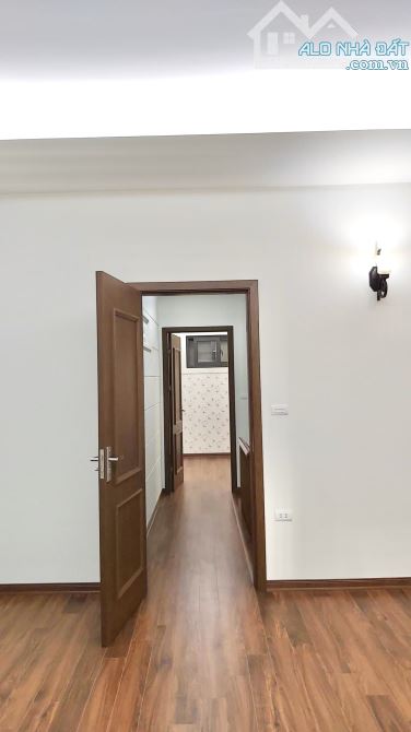 Bán nhà Phố Lương Định Của Trung Tâm Đống Đa Ô Tô Vào Nhà Dân Xây 48m2 Đường Phân Lô Ô Tô - 3