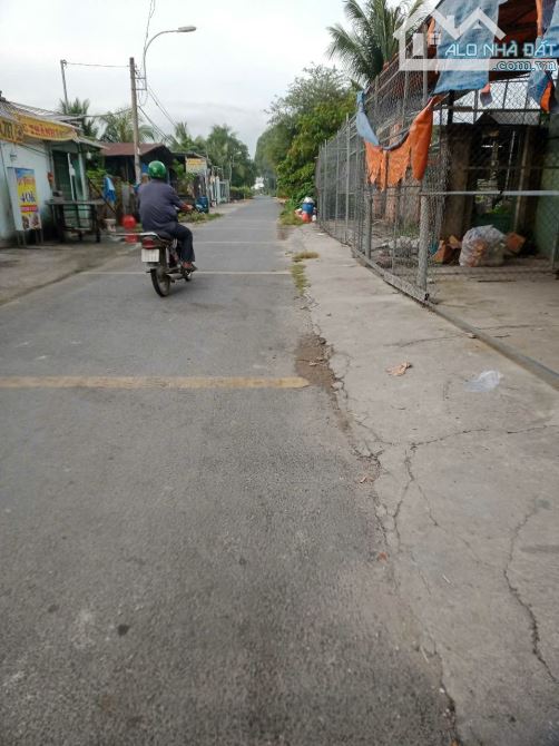 MT đường Lý Thị Xâm DT 1238m2 gần chợ chiều Tân Thạnh Đông giá 12,5 tỷ - 3