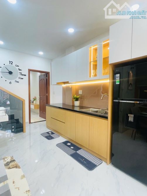 NHÀ ĐẸP LÔ GÓC HXH LÊ QUANG ĐỊNH 40M2 HẺM THÔNG RA NGUYÊN HỒNG CHỈ  5,98 TỶ - 3