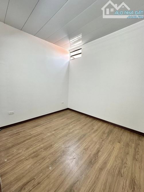 Bán nhà 5 tầng ngõ 217 Trần Phú sau nhà có khe thoáng giá đầu tư chỉ 6 tỷ sổ đỏ chính chủ - 4