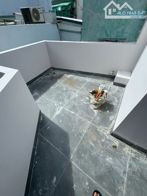 Nhà góc 2 mặt tiền đường Hoàng Văn Thụ, Phương Sài, DT 50m2, đoạn 2 chiều, giảm còn 6.4 tỷ - 5