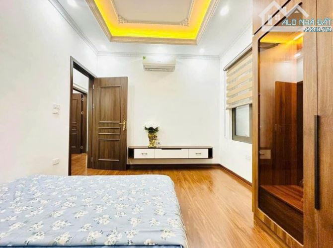 Chính Chủ Nhờ Bán Nhà 62m2 SHR Xây 3Tầng, Tại Đường B, Thủ Đức Chỉ Có 2,5 Tỷ Sẵn HDT 12Tr - 6