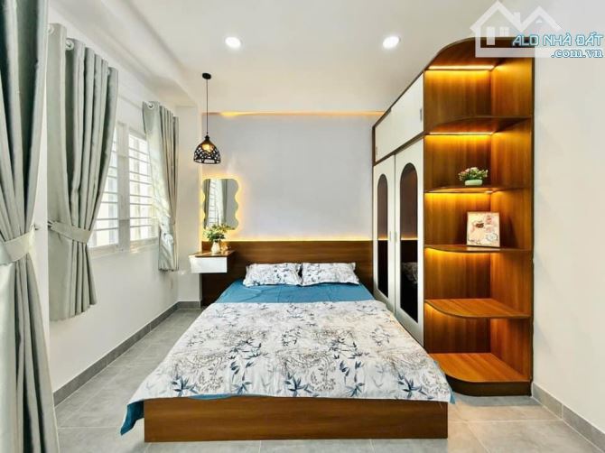 Nhà đẹp 1 Trệt 2 Lầu 54m2 ngay Lê Văn Khương, Q12. Giá: 2 Tỷ 190. SHR, hẻm ô tô 6m - 6