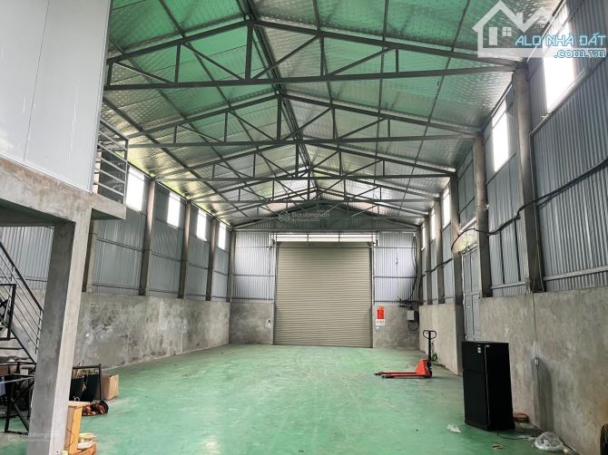 Cho thuê kho xưởng đường Chiến Thắng Hà Đông, DT 350m xe công vào giá 22 triệu
