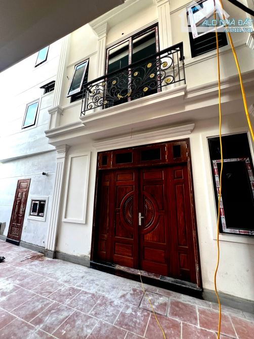 🏠HÀNG HIẾM- CẦN BÁN CĂN NHÀ Ở AN DƯƠNG VƯƠNG - TÂY HỒ - DT 40M2, 6T, MT 10,5M2 - NGÕ ÔTÔ