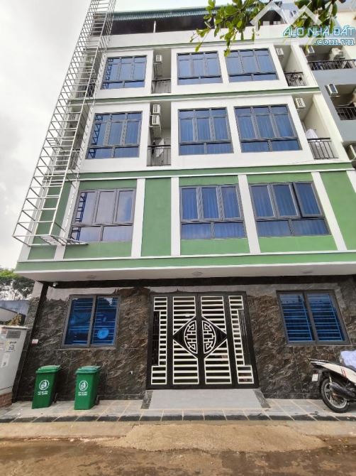 Bán Siêu Chung Cư Mini Trịnh Văn Bô ĐH Công Nghiệp 97m² Thang Máy 21 Phòng Gác Xép 22 Tỷ