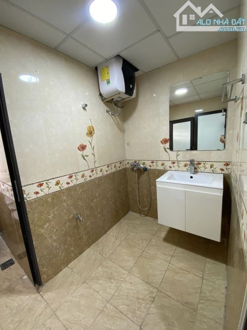 3.65 TỶ - NHÀ TT NGHĨA TÂN, 80M2 - 3 PHÒNG NGỦ + 2WC, FULL NỘI THẤT, NHÀ ĐẸP SẴN Ở NGAY - 10