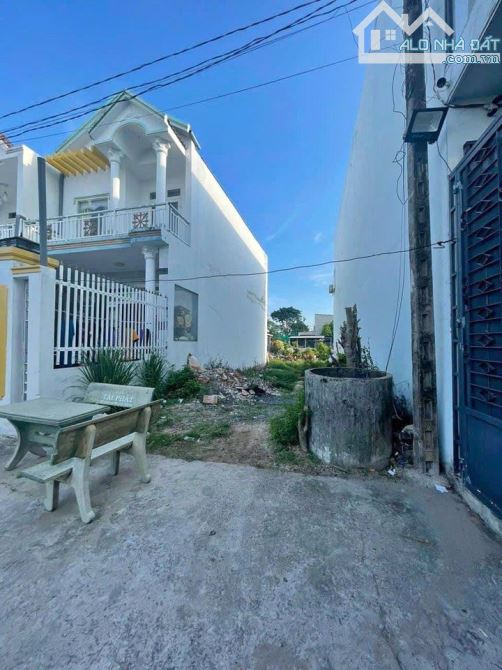 BÁN 100M2 - GIÁ CHỈ 820TR - THỊ TRẤN ĐỨC HÒA - LONG AN - GỌI CHO EM XEM ĐẤT - 1