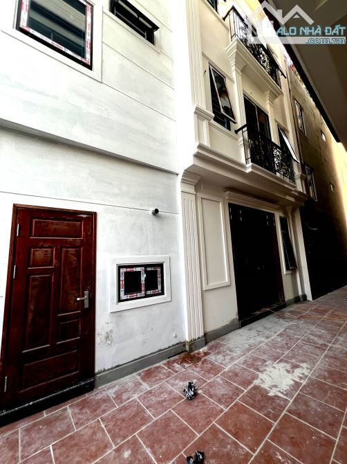 🏠HÀNG HIẾM- CẦN BÁN CĂN NHÀ Ở AN DƯƠNG VƯƠNG - TÂY HỒ - DT 40M2, 6T, MT 10,5M2 - NGÕ ÔTÔ - 1