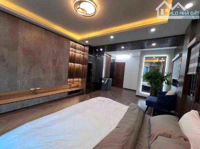 Bán nhà Tứ Liên, gara oto, thang máy, 52m2, 5 tầng, 18.35 tỷ - 1