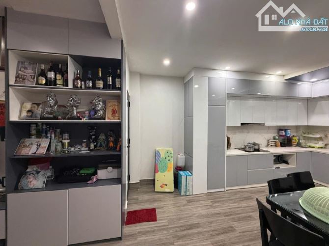 Bán nhà 4 tầng ô cách dt 56m ô tô đỗ cổng - 1