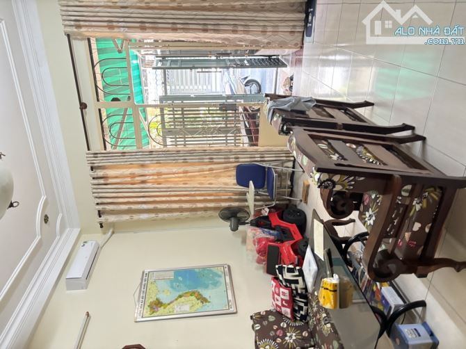 phú nhuận nhà bán hẻm xe tải 1 trục 77m2 nhà 3 tấng ngang 4,5m phan đăng lưu chỉ 15,7 tỷ - 1