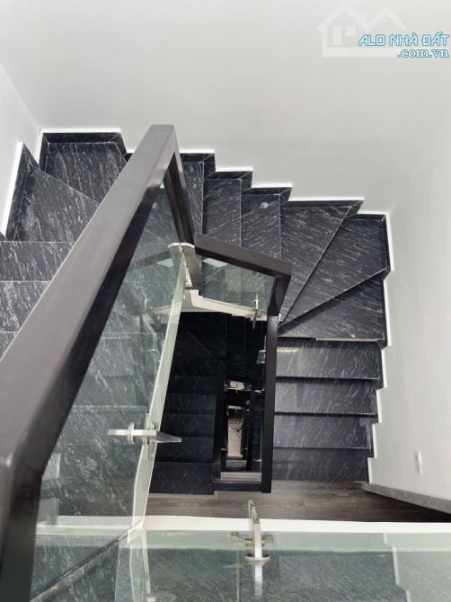 Hồ Đắc Di, nhà mới, 2 thoáng ở ngay, 20m ra ô tô tránh, 35m2 x 5 tầng, 5 ngủ, chào 7 tỷ 7 - 12
