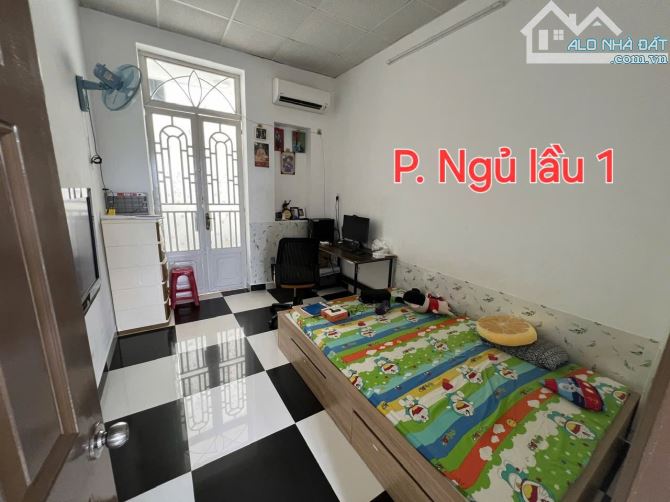 Nhà 3 lẩu, sổ riêng, hẻm xe tải Lê Văn Lương, Phước Kiển, Nhà Bè