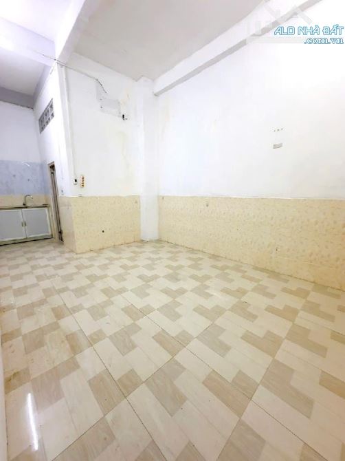 BÁN NHÀ MẶT TIỀN - BÀNH VĂN TRÂN - TÂN BÌNH - 4,1 x 18 - 6 tầng - 16,xx Tỉ TL. - 2