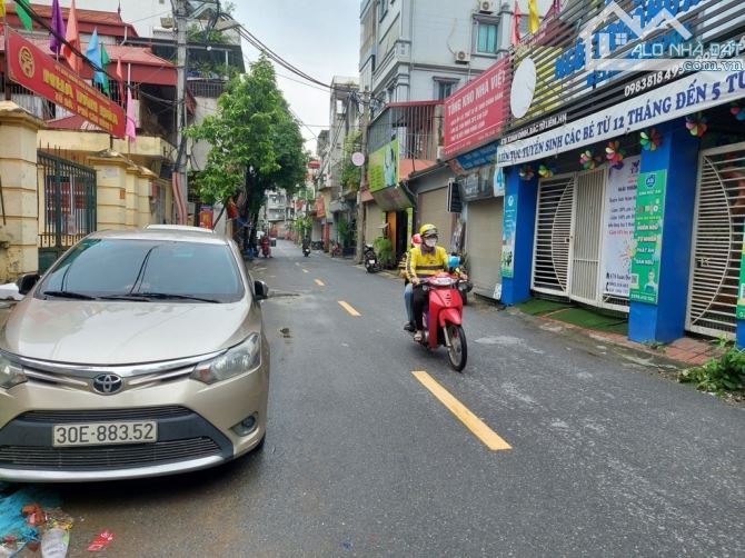 Bán đất Mặt đường Xuân Đỉnh,Ô tô 2 chiều, Kinh doanh sầm uất, Sổ nở hậu, 85m2, nhỉnh 15 tỷ - 2