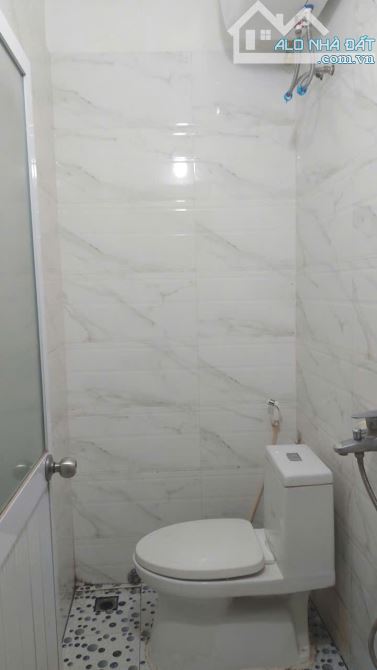 CẦN CHO THUÊ NHÀ NGUYÊN CĂN VĂN HƯƠNG, 35M2X4T, 4 NGỦ, KINH DOANH, NGÕ THÔNG.GIÁ 12 TRIỆU. - 2