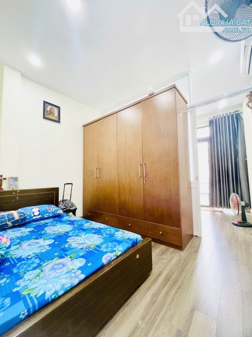MỚI ĐẸP, Nhà Thống Nhất, 37m2, 2 tầng, Hẻm đẹp, 3.85 tỷ TL - 2