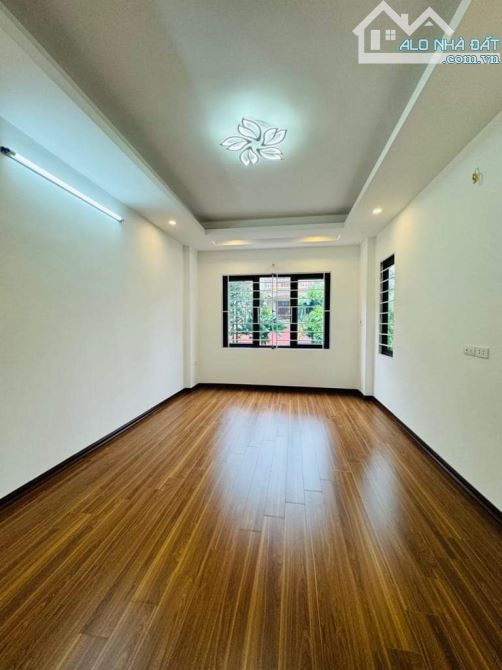 PHỐ HIẾM NHÀ BÁN DƯƠNG VĂN BÉ VĨNH TUY 35M 5T NHÀ MỚI NGÕ NÔNG SÁT TRƯỜNG GIÁ HƠN 6 TỶ