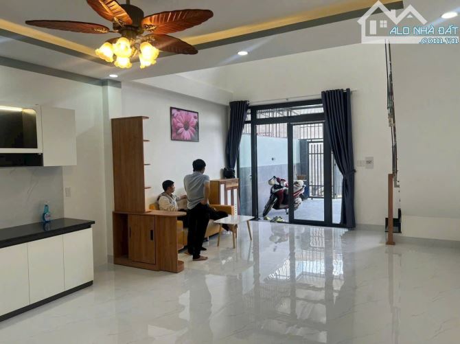 Bán nhà 5x21 hẻm Nguyễn Trường Tộ - 3