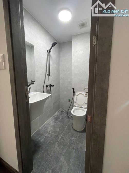 Hồ Đắc Di, nhà mới, 2 thoáng ở ngay, 20m ra ô tô tránh, 35m2 x 5 tầng, 5 ngủ, chào 7 tỷ 7 - 3