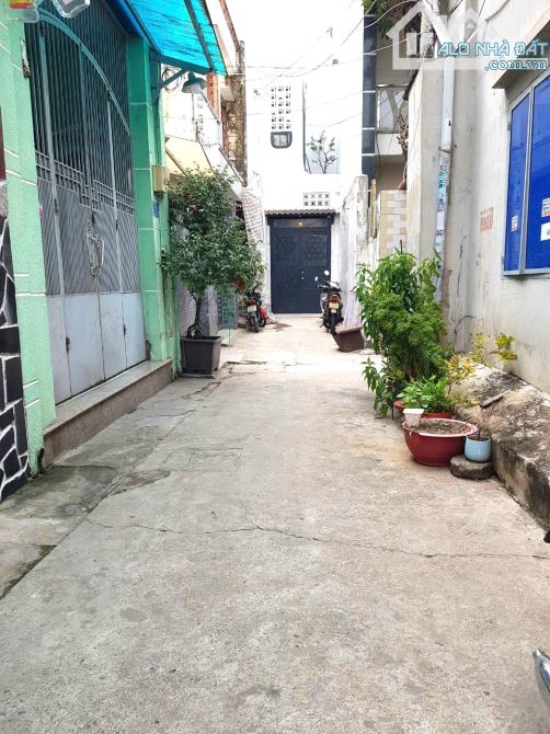 MỚI ĐẸP, Nhà Thống Nhất, 37m2, 2 tầng, Hẻm đẹp, 3.85 tỷ TL - 3