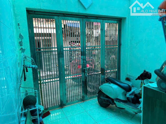 Bán Nhà ở TT Thượng Đình   Dt : 99 m2 giá 4 tỷ - 3
