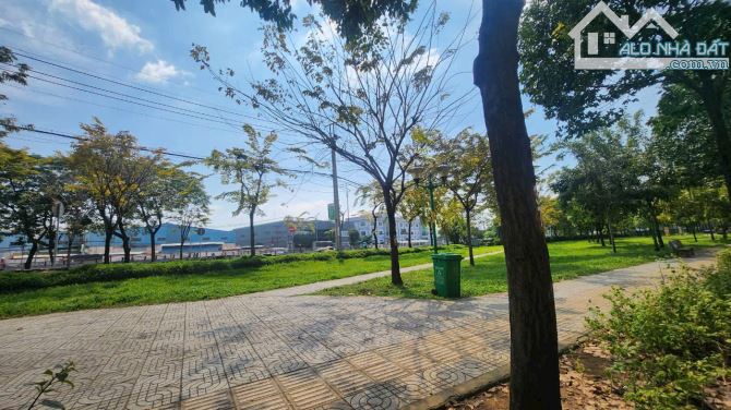 Bán Căn Hộ Dịch Vụ Mặt tiền đường số 7, 120m² ( 6 x 20 ) 4 Tầng Thang Máy, thu nhập 40tr - 2