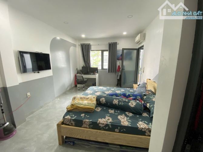 Bán nhà đường nhánh của đường Phú Nông, xã Vĩnh Ngọc, tp. Nha Trang Diện tích: 94,8 m² - 4