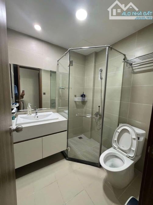 Chung cư Hoa Sen, Lạc Long Quân,p10,Q11: 105m2, 3p ngủ,2wc,Nội thất,15tr - 4