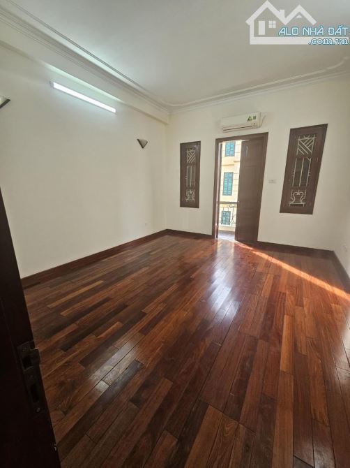 Cho thuê nhà mặt ngõ 31 phố Trần Quốc Hoàn, Diện tích 65m2 x 4 tầng ngõ rộng để ô tô - 6