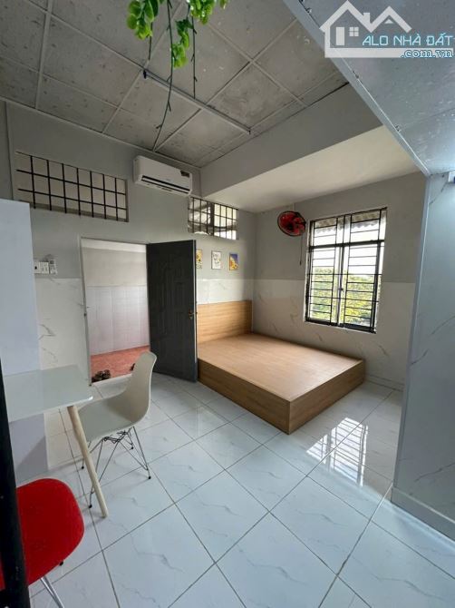 Bán Căn Hộ Dịch Vụ Mặt tiền đường số 7, 120m² ( 6 x 20 ) 4 Tầng Thang Máy, thu nhập 40tr - 5