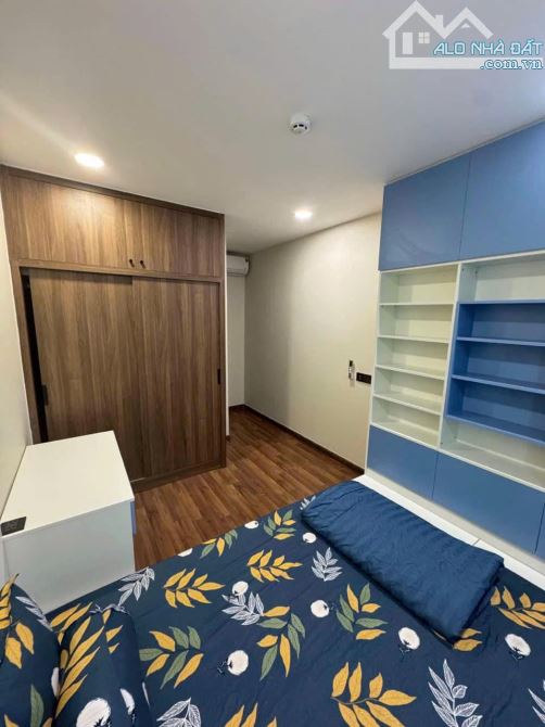 Chung cư Hoa Sen, Lạc Long Quân,p10,Q11: 105m2, 3p ngủ,2wc,Nội thất,15tr - 8