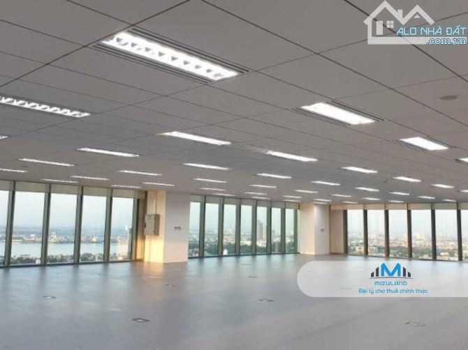 Văn phòng sàn lớn 500 - 700m2, bãi xe rộng, có thể làm việc giờ khuya - Mizuland