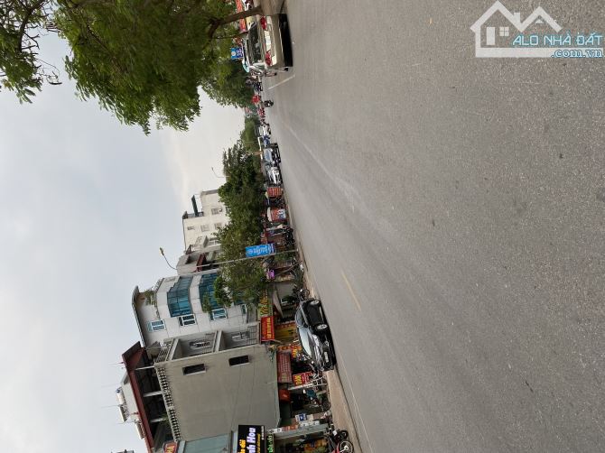 Siêu đẹp, bán đất Đặng Xá Gia Lâm, 46m, nhỉnh 5 tỷ, ô tô tránh.