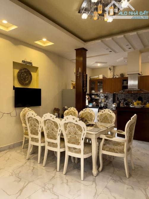 KHUÔN ĐẤT XÂY DỰNG MẶT TIỀN TRIỆU VIỆT VƯƠNG P4 ĐÀ LẠT