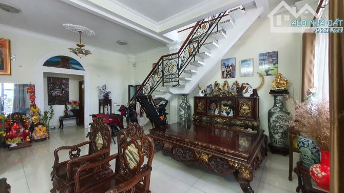 SIÊU PHẨM BIỆT THỰ 1.000M2 MẶT TIỀN KHA VẠN CÂN GIÁ 83 TỶ THƯƠNG LƯỢNG