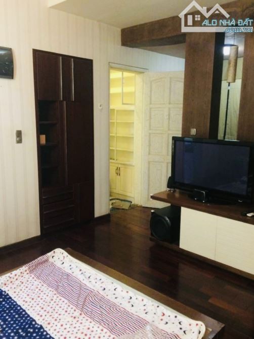 MẶT TIỀN HỤT 107M2 VỊ TRÍ ĐỈNH CAO  KHU TRUNG TÂM HÀNH CHÍNH P13 Q4  ĐƯỜNG XE HƠI - XE HƠI - 11
