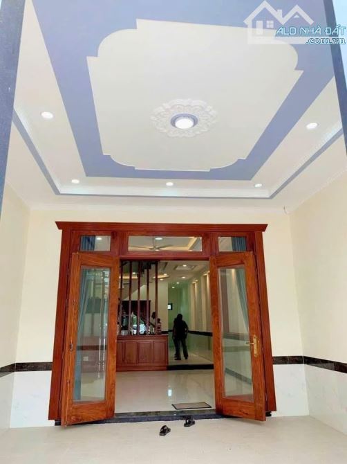 ✅ đối diện UBND quận GV, Quang Trung P10 🏤 Đúc 1 trệt 1 lầu DT45m2có 2 PN, WC - 1