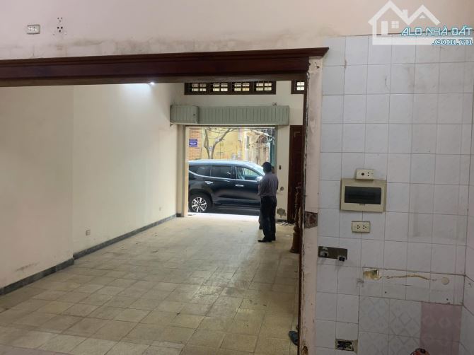 ⚜️Phân Lô Ô Tô Tránh Ngõ 26 Nguyên Hồng, Đống Đa, 53m2 5T MT 5m, Chỉ 26,5 TỶ ⚜️ - 1