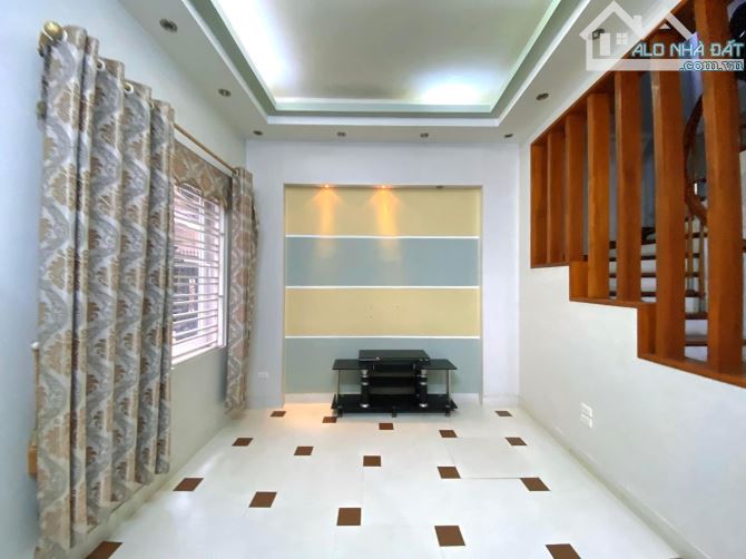 BÁN GẤP NHÀ VĨNH PHÚC BA ĐÌNH 60M2-NGÕ NÔNG-GẦN Ô TÔ-LÕI BA ĐÌNH-DIỆN TÍCH RỘNG GIÁ 6TỶ - 1