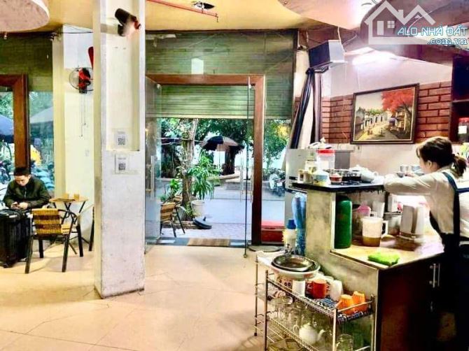 Tòa nhà Trần thái Tông 66m2*6T, MT10m lô góc 2 mặt vỉa hè kinh doanh cafe văn phòng 32 tỷ - 1