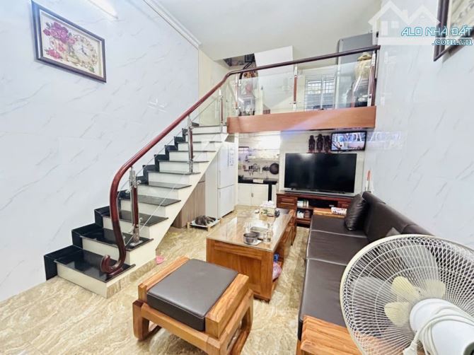Siêu Hiếm Tam Trinh – Hoàng Mai 35 M – 3 Tầng – Mặt  4M – Gần Ô Tô -NHÀ DÂN, Nhỉnh 5 Tỷ. - 1