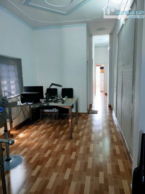 Bán nhà 70m2, trục  đường Nguyễn Tri Phương - Nguyễn An Ninh, Linh Xuân, Dĩ An. chỉ 3,2 tỷ - 1