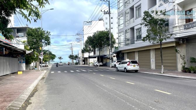 Bán đất 3 mặt tiền đường Điện Biên Phủ, cách biển 100m, Vĩnh Hoà, Nha Trang 150m2 giá 18ty - 1